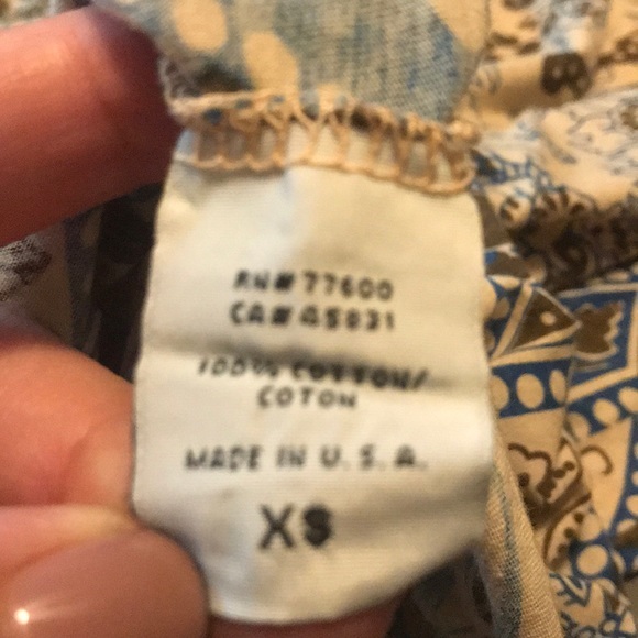 Tan & Brown Soft Graphic Short Sleeve Tee, Size XS - Picture 4 of 5